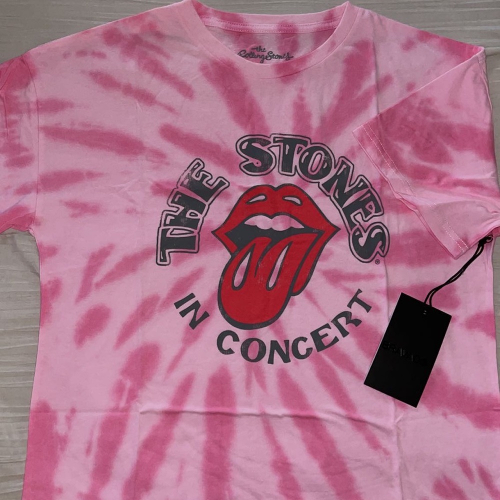 Pink tie dye Rolling Stones t-shirt